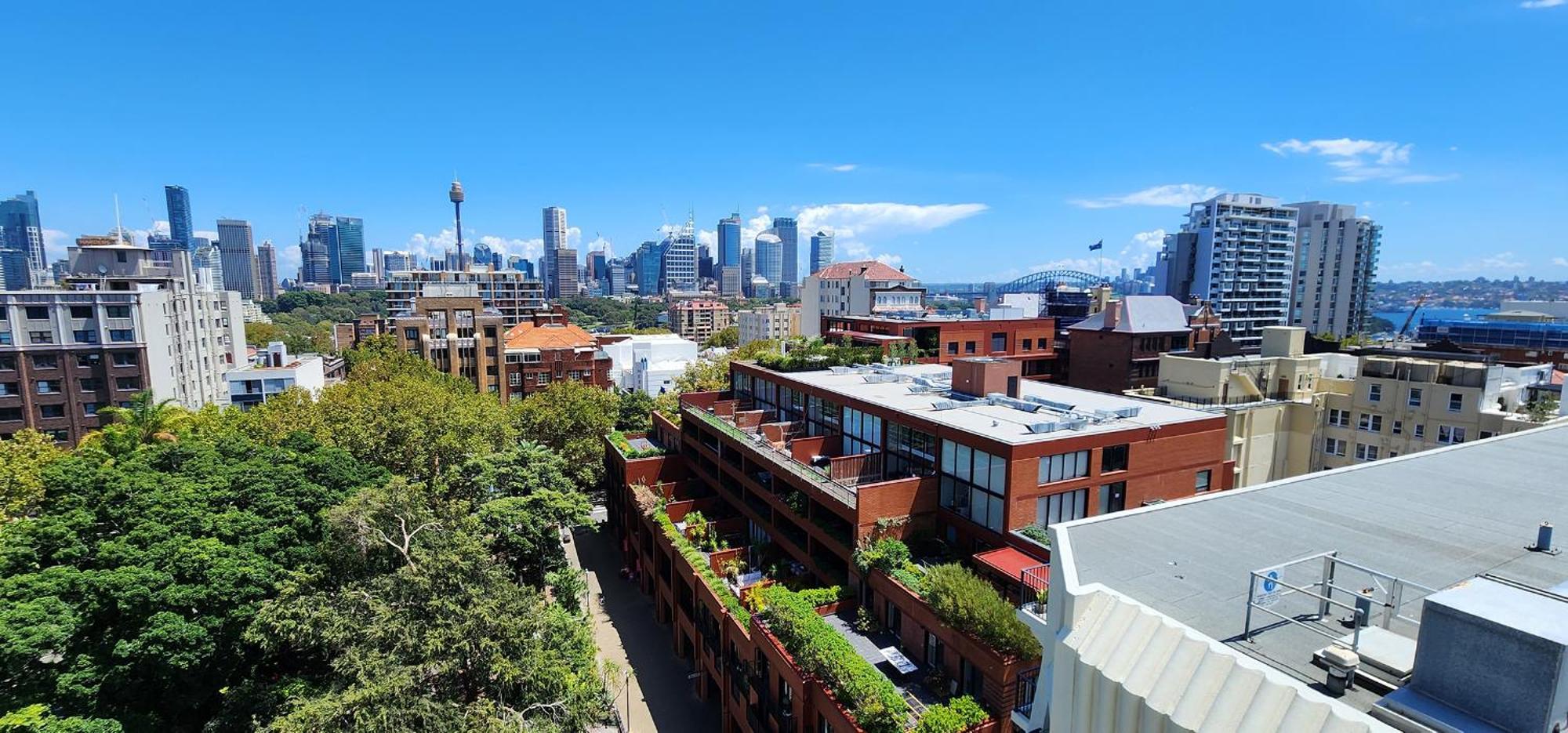 Iconic 'gazebo' Building With Harbour Views * Sydney